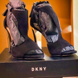 DKNY Colby T-Strap Dress Sandal Heel, Black Suede
